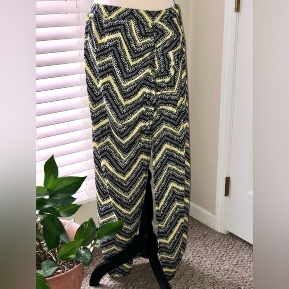 Material Girl Trendy High Waist Side Split Maxi Skirt Size XL
